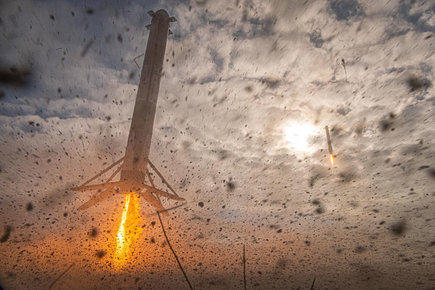 Two Falcon rockets landing close-up is amazing
